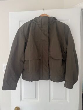 lululemon athletica Always Effortless Olive Green/brown Hooded rain Jacket